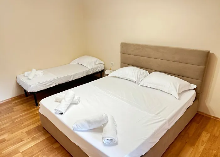 Skanderbeg Square 02 Apartament *