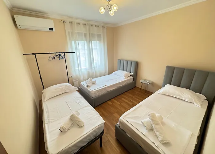 Skanderbeg Square 02 Apartament