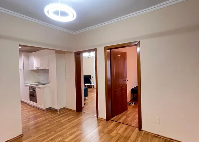 Skanderbeg Square 02 Apartament