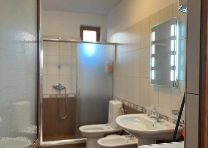 Skanderbeg Square 02